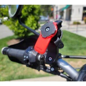 Quad Lock Motorcycle Vibration Dampener for Smartphones
